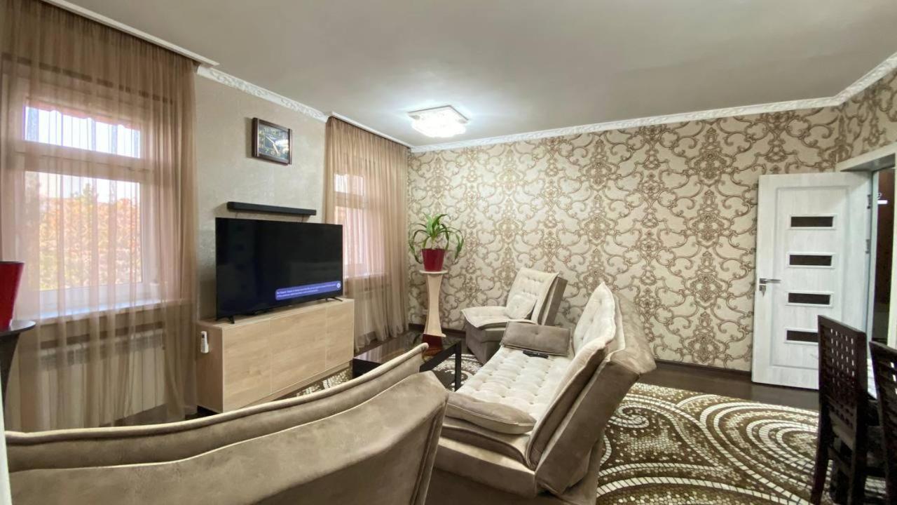 Hi-Tech Apartment In City Center Tashkent Exterior photo