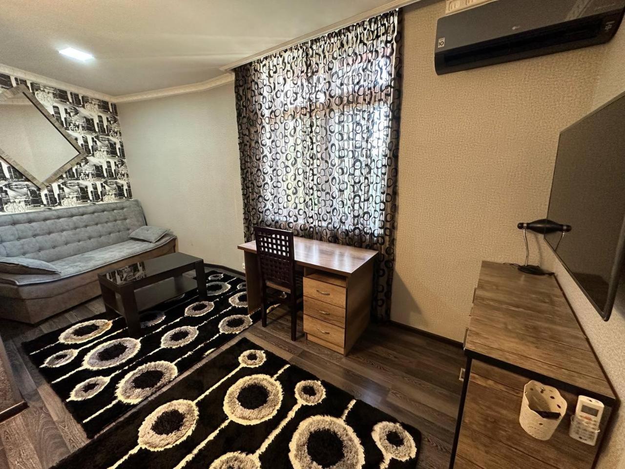 Hi-Tech Apartment In City Center Tashkent Exterior photo